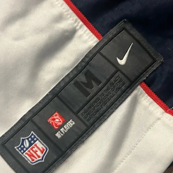 Nike Tom Brady New England Patriots Jersey Size Medium - Picture 4 of 5